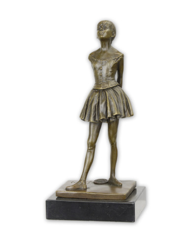 Bronzen beeld van een kleine danseres van veertien jaar Bronzen beeld van een kleine danseres van veertien jaar