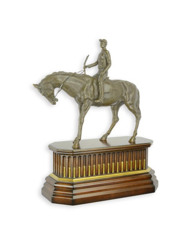 Bronzen beeld van jockey op paard op houten basis