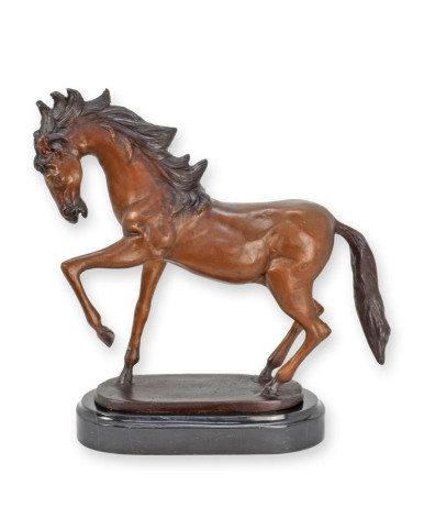 Bronzen beeld van een paard op een marmeren sokkel type 3