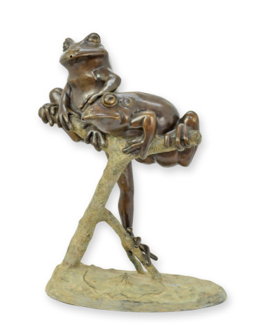 Bronzen fontein met twee kikkers op een tak