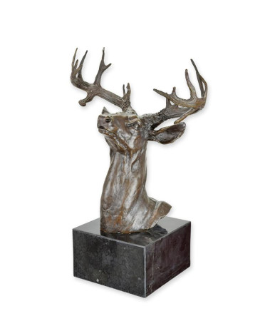Bronzen beeld van een hertenkop