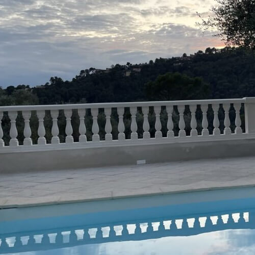 Betonnen balustrade